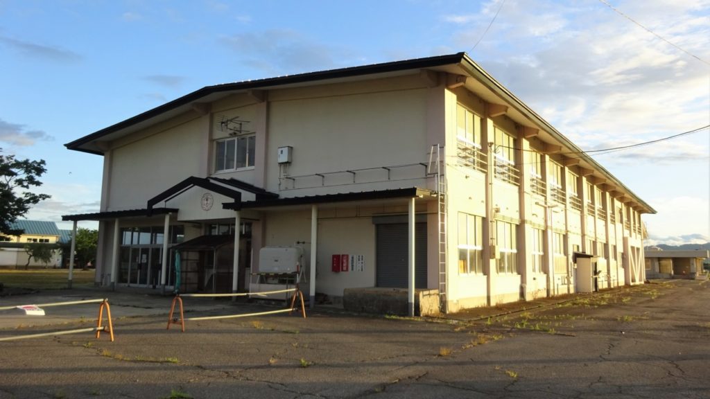 横手市立睦合小学校 サムネイル