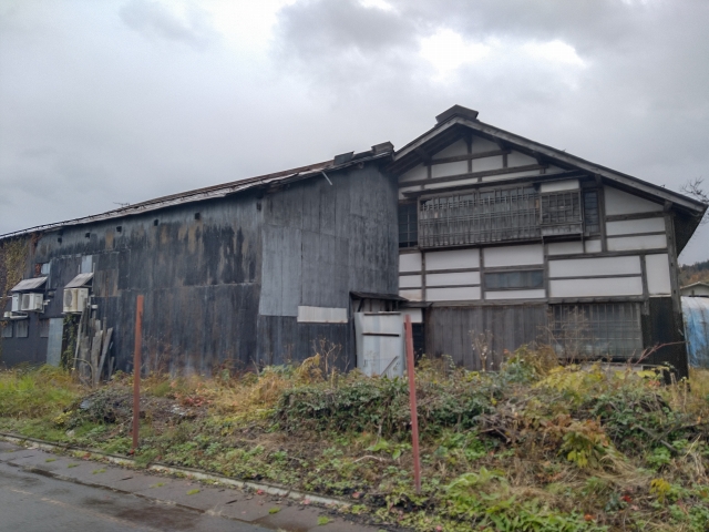 武石酒造店　外観