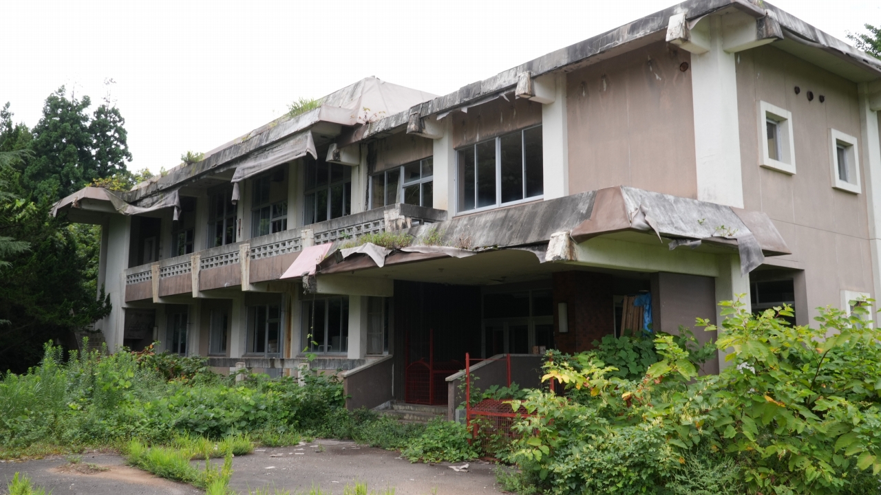 山本町就業改善センター ～森岳温泉カッパの墓場～