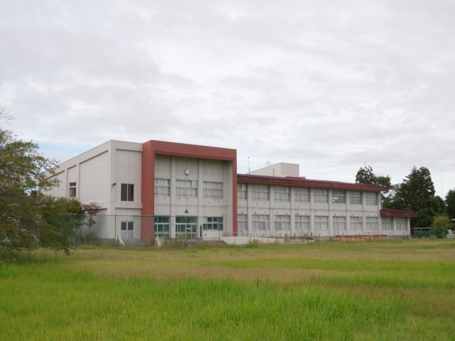 男鹿市立払戸小学校 外観